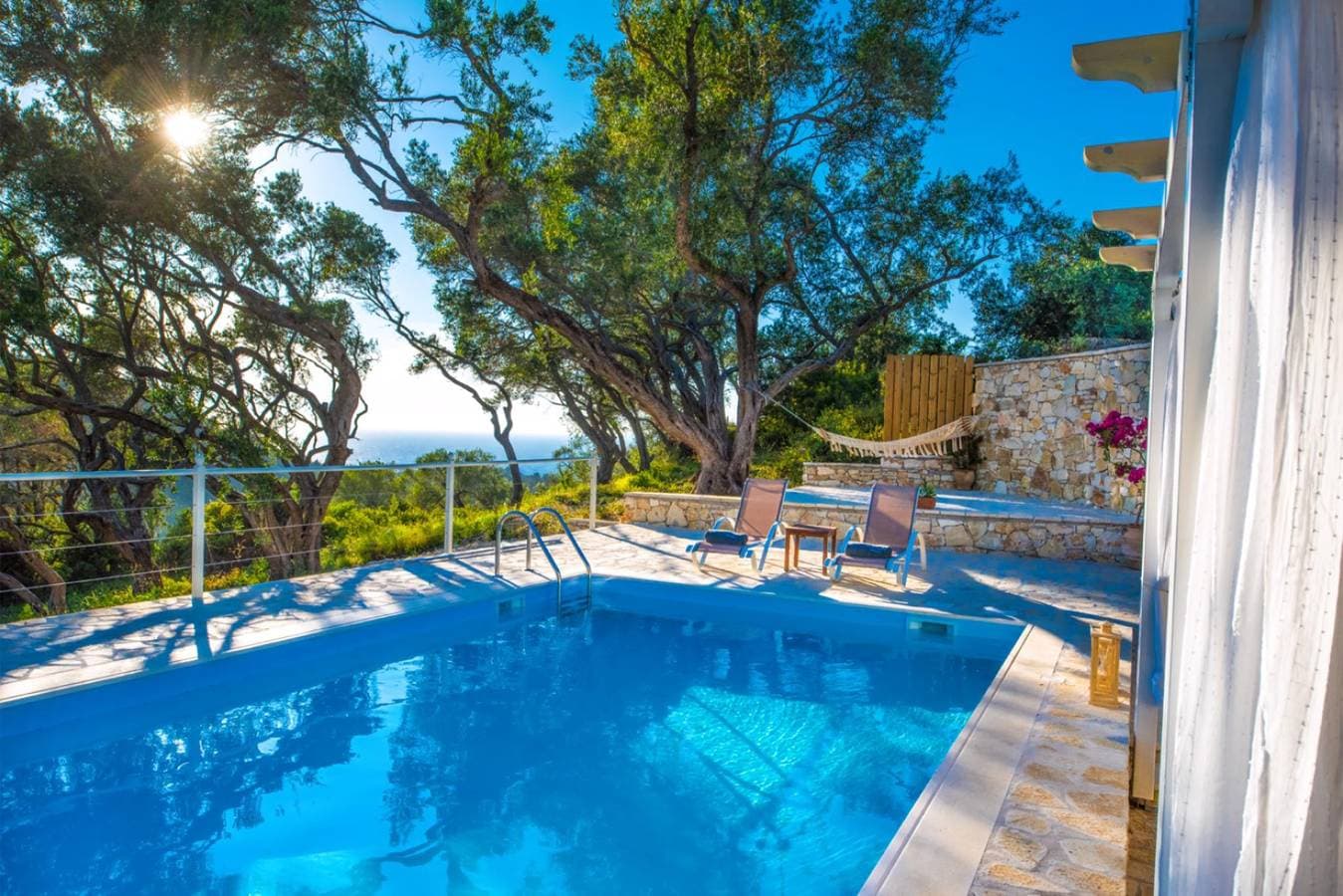 Villa 1
