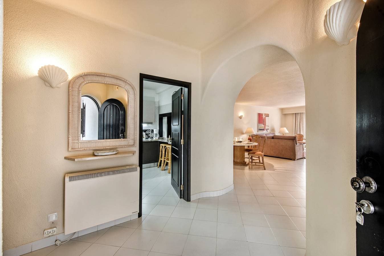 Foto 7 von 22: Villa "Mng Elliott 24" mit privatem Pool und WLAN