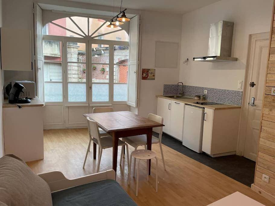 Appartement 2 pièces Classé 2 * * 1