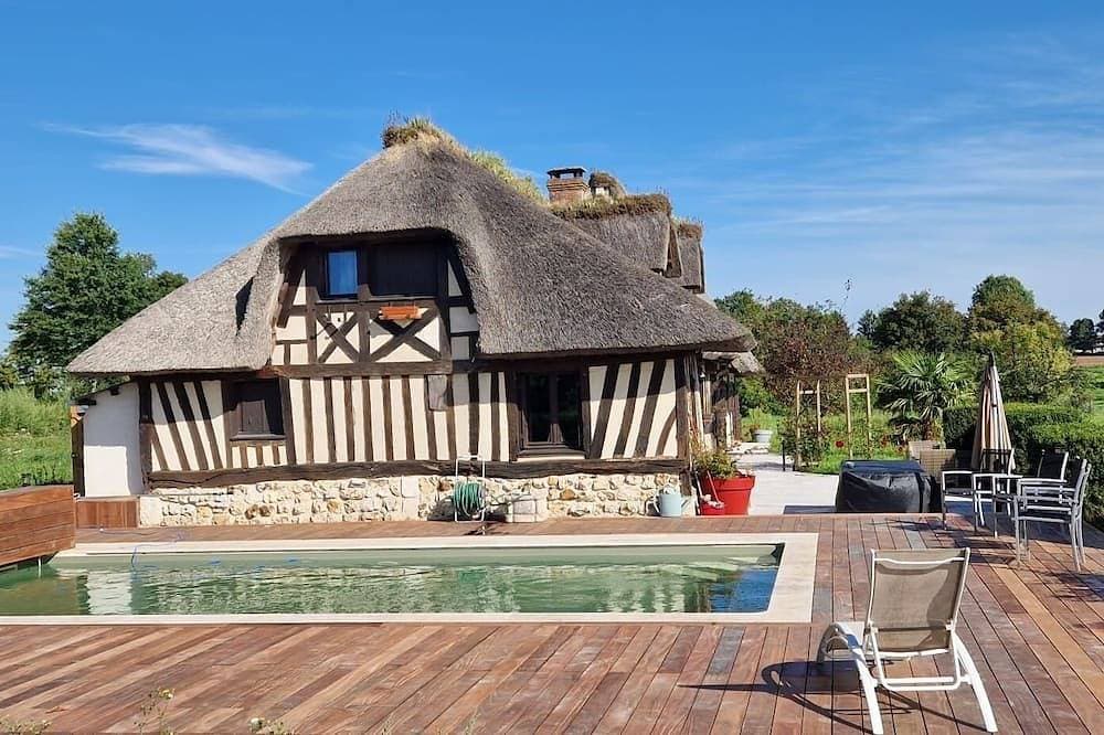 Maison Normande Avec Piscine 1