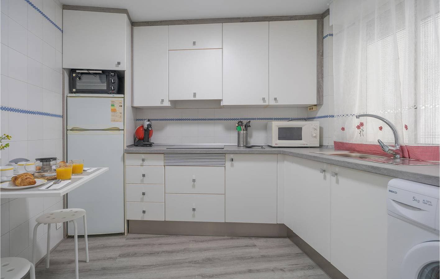 Foto 4 von 17: 70m² Wohnung mit Parkplatz, AC, Terrasse & WiFi in der Nähe von Playa Mati