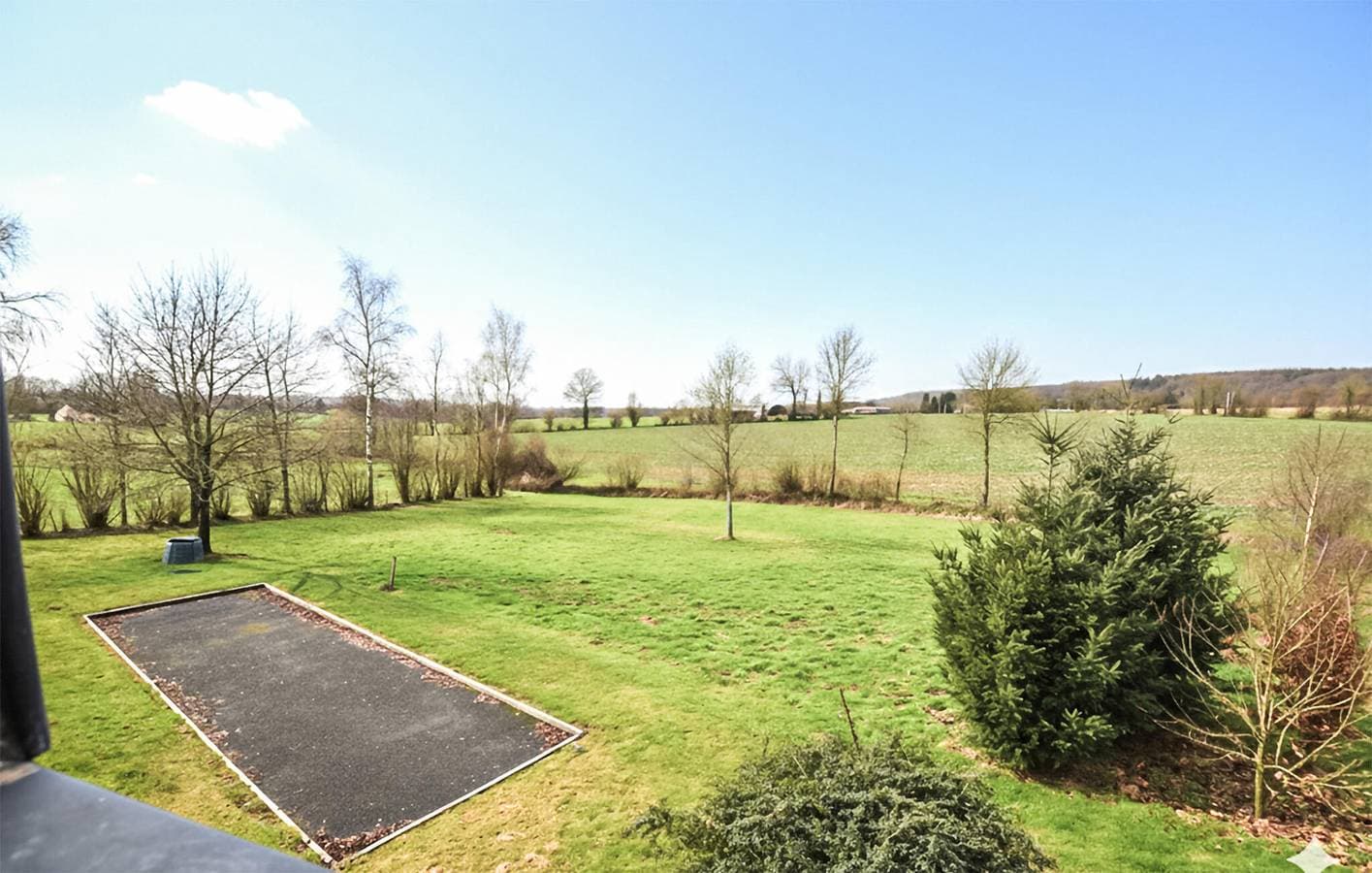 Foto 11 von 26: Montchamp Garden Apartment – WLAN, TV, Parkplatz – Stadt 2 km, Fluss 1000 m