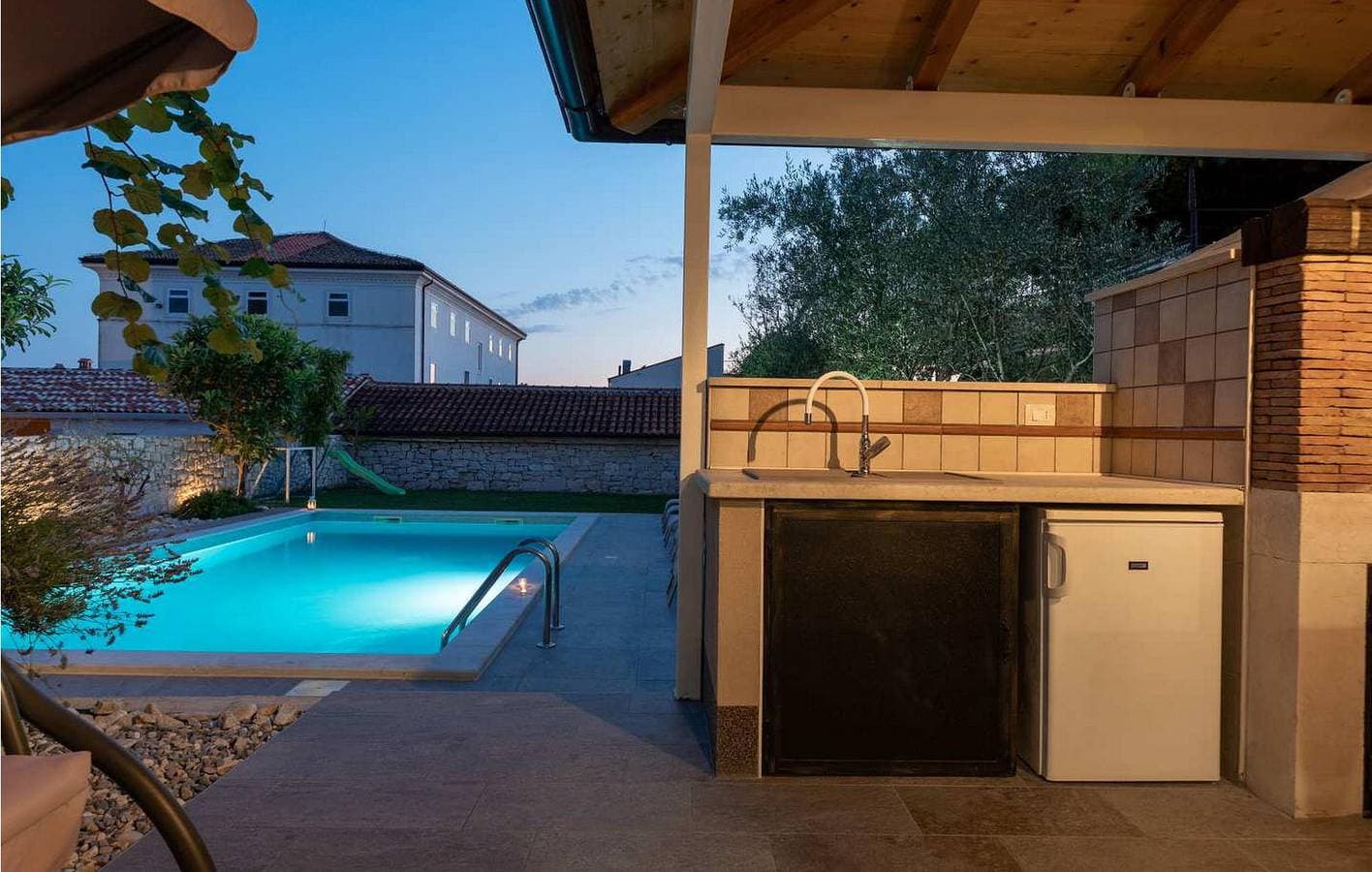 Foto 11 von 44: Charmantes Apartment mit Pool und Terrasse, nur wenige Schritte von den Sehenswürdigkeiten von Visnjan entfernt