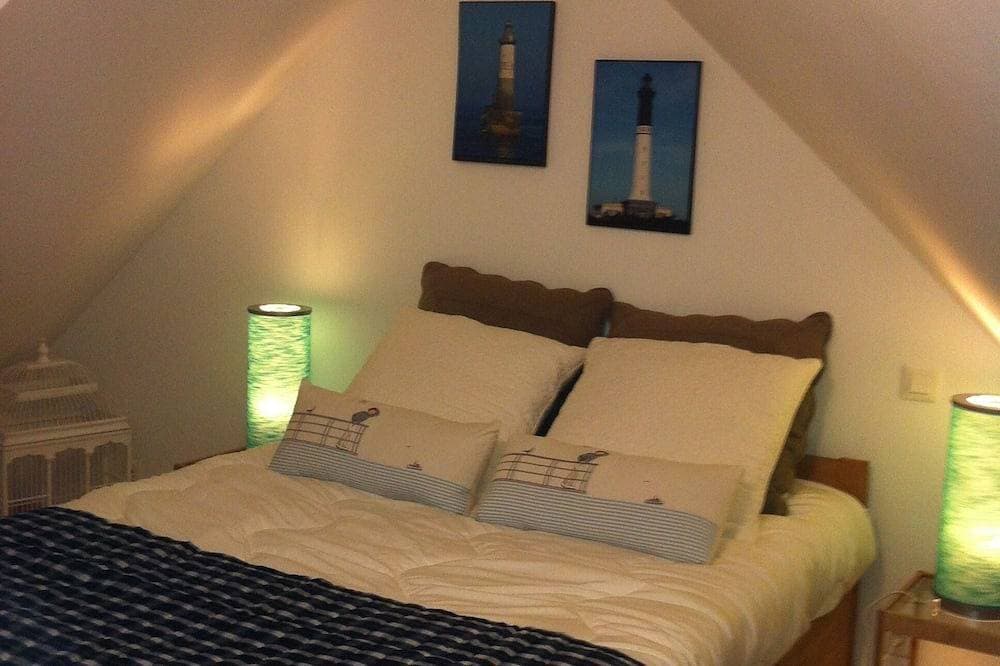 Foto 2 von 28: Morgat, charming little house near the beach