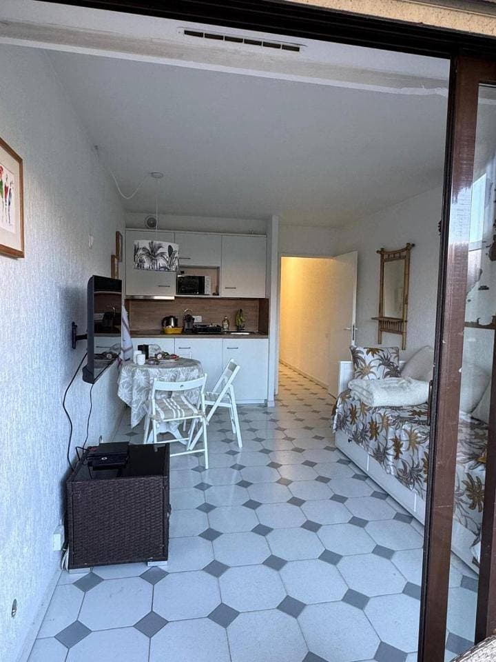 Foto 11 von 16: One-Bedroom Apartment