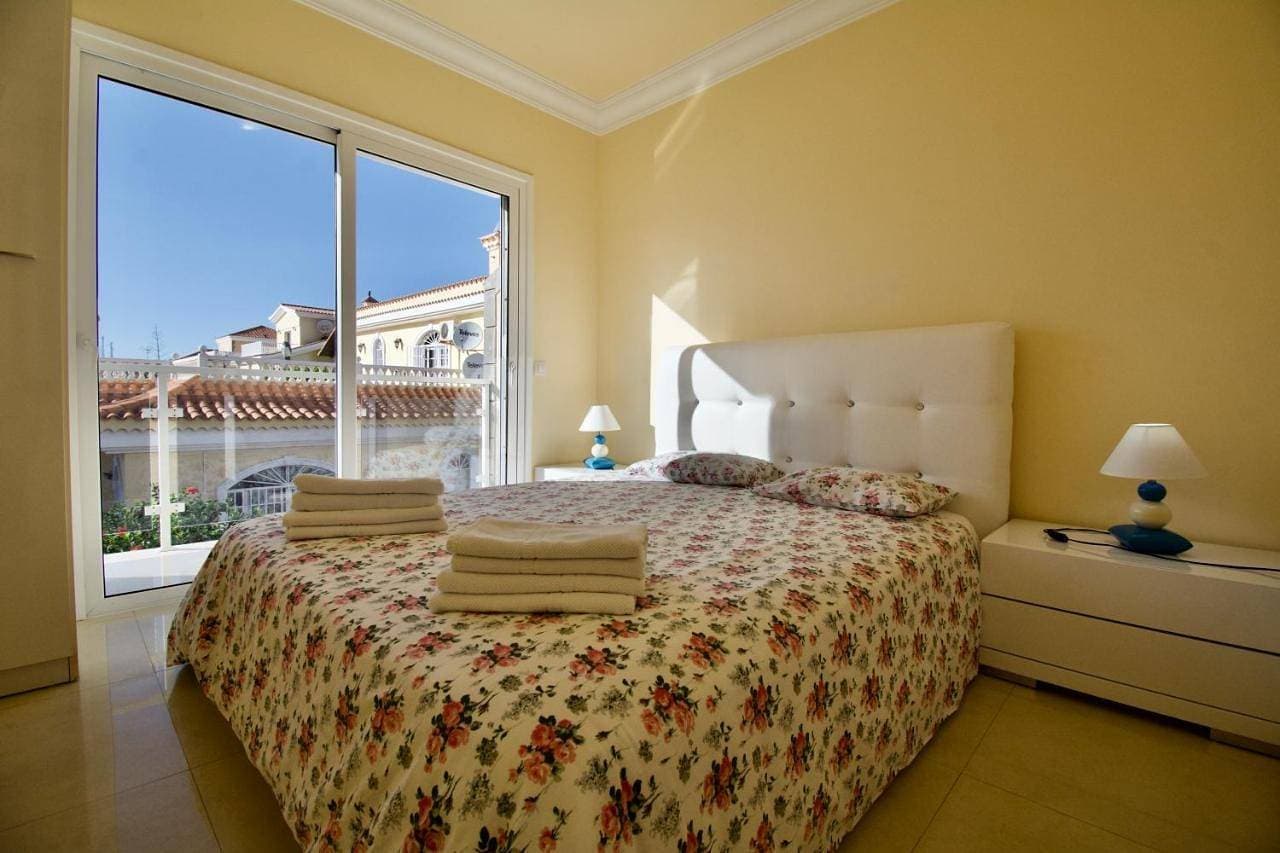 Foto 4 von 5: Villa with Private Pool