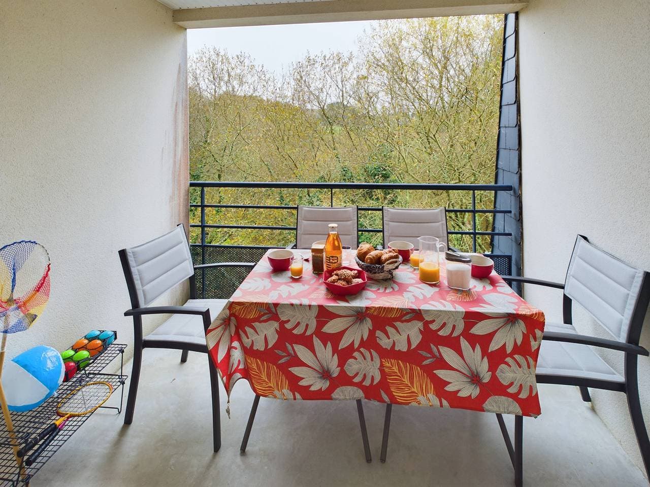 Foto 2 von 10: Pont L'Abbé, Wohnung für 4 Personen mit Balkon