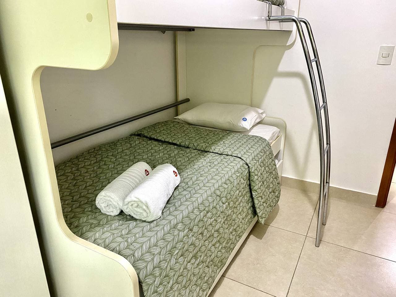 Foto 13 von 30: Ferienwohnung für 6 Personen mit Garten