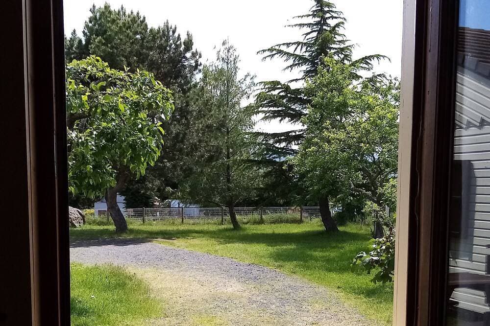 Foto 13 von 18: Chalet Neu, grüner Ort, Natur, Ruhe, in Auvergne, Massive von Sancy gesehen