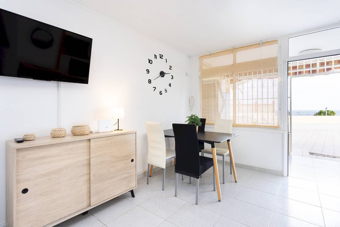 Foto 9 von 31: Ferienwohnung für 3 Personen mit Terrasse