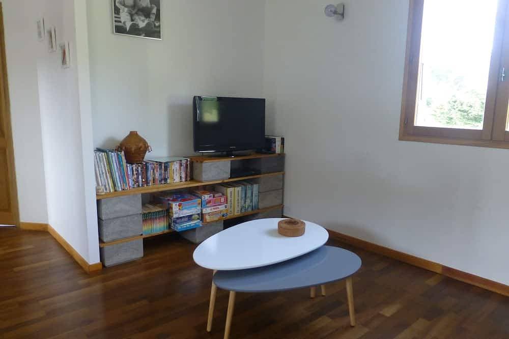 Foto 12 von 30: F3 von 80m², Schwimmbad mit Meer und Bergen Ankunft möglich Woche