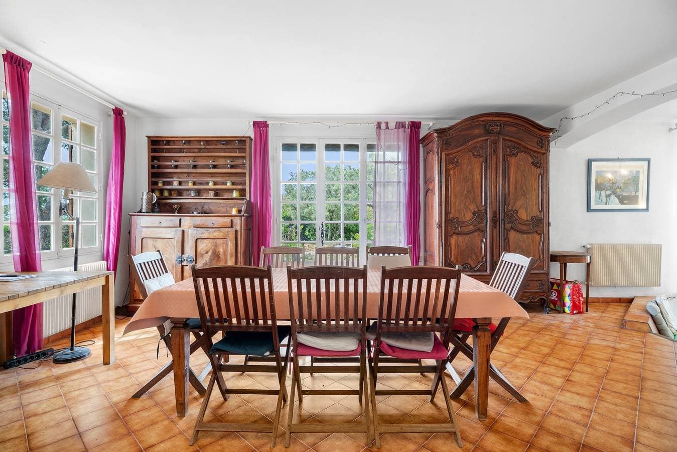 Foto 6 von 44: Villa „Les Aloès“ – Oase der Ruhe in Saint-Cyr-sur-Mer mit Gemeinschaftspool und WLAN