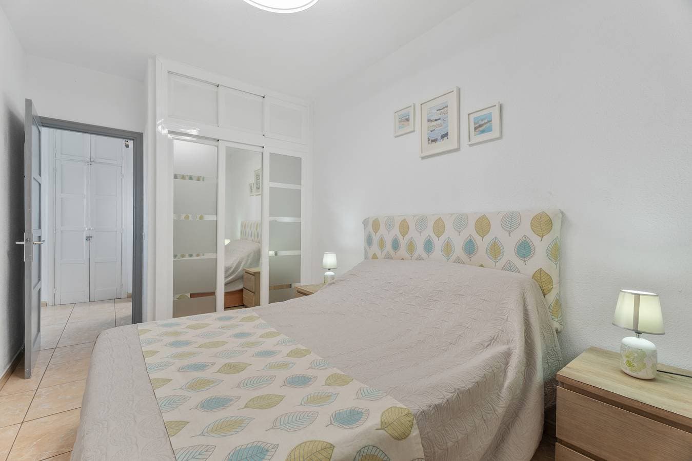Foto 13 von 27: Ferienwohnung 'Orlando' mit Meerblick, Gemeinschaftspool und WLAN