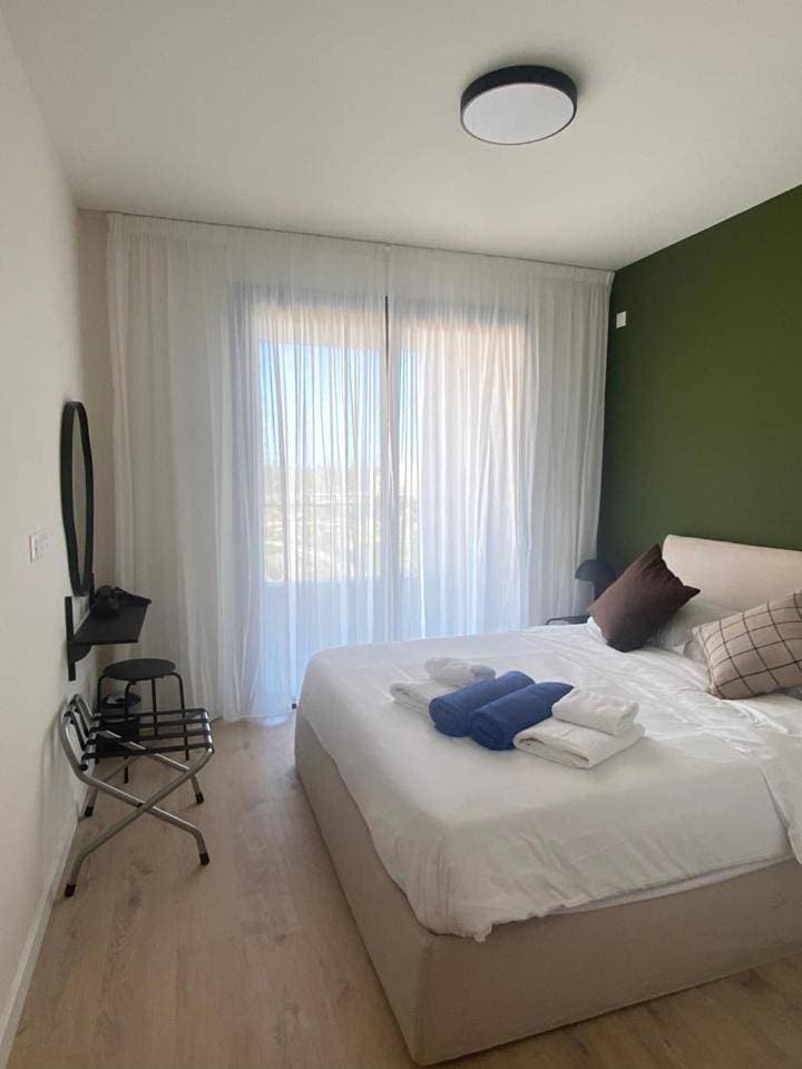 Foto 9 von 9: One-Bedroom Apartment with Balcony