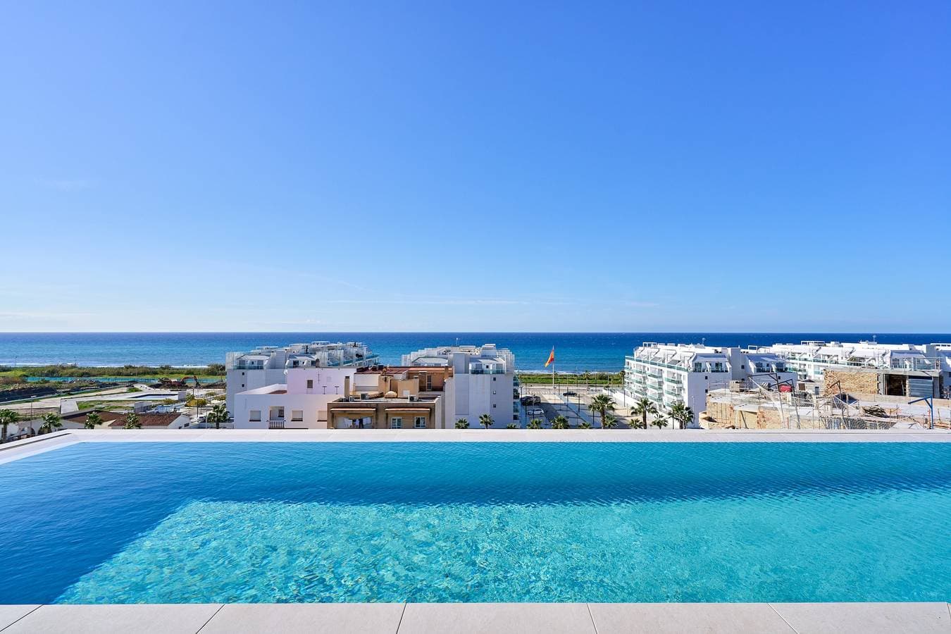 Foto 3 von 33: Ferienwohnung 'Un Sueño Hecho Realidad En Torrox' mit Meerblick, Wi-Fi und Klimaanlage