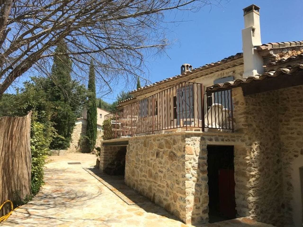 Familienwohnung, 2-6 Personen, in der Provence 1