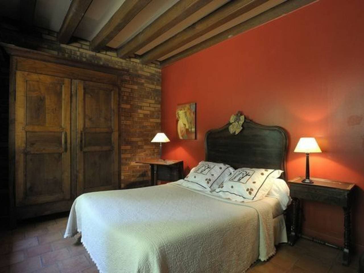Foto 3 von 21: Rustikale Familienvilla in Sologne: Privatwald, 4 Schlafzimmer, ökologischer Charme