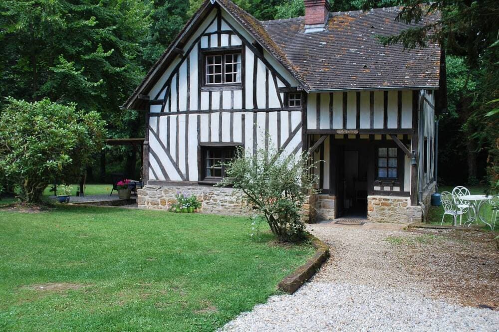 Foto 5 von 30: Cottage with shared swimming pool, hot tub, fishing, tennis, Uk TV and Wi-Fi