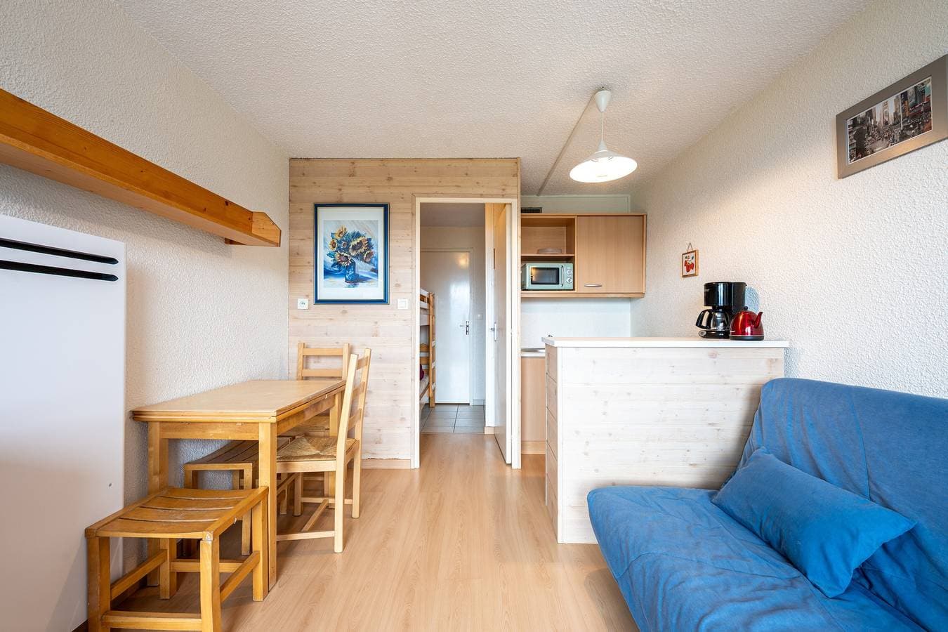 Foto 5 von 23: Studio-Apartment 'Avec Vue Splendide' mit Bergblick und Balkon