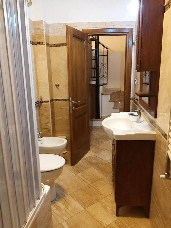 Foto 5 von 22: One-Bedroom Apartment