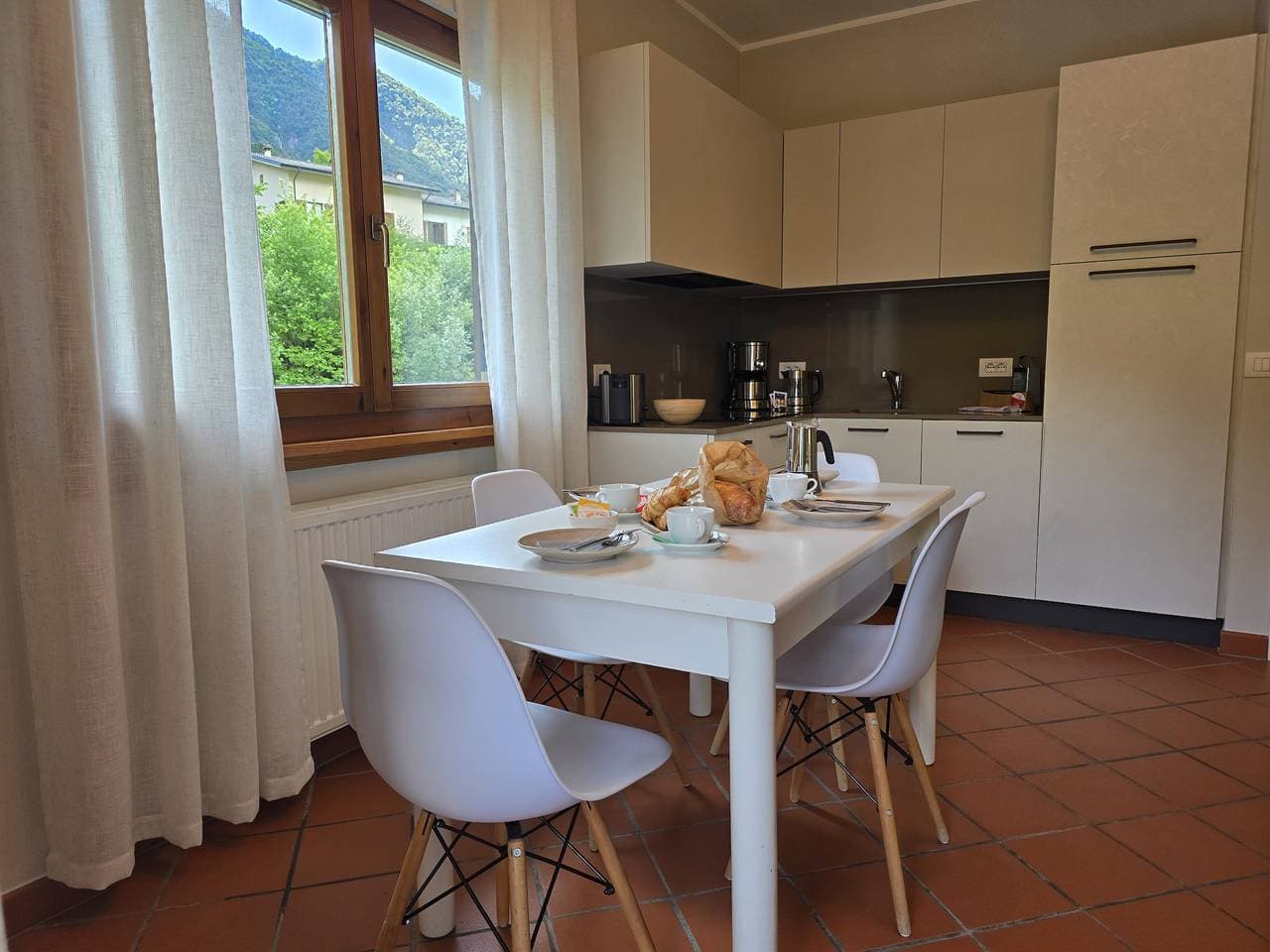 Foto 10 von 16: Ferienwohnung für 4 Personen mit Balkon