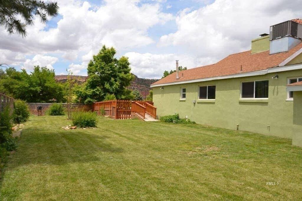 Foto 13 von 49: Riley's Retreat - Komfortables 2Bd, 2Ba Haustierfreundliches Cottage in Kanab