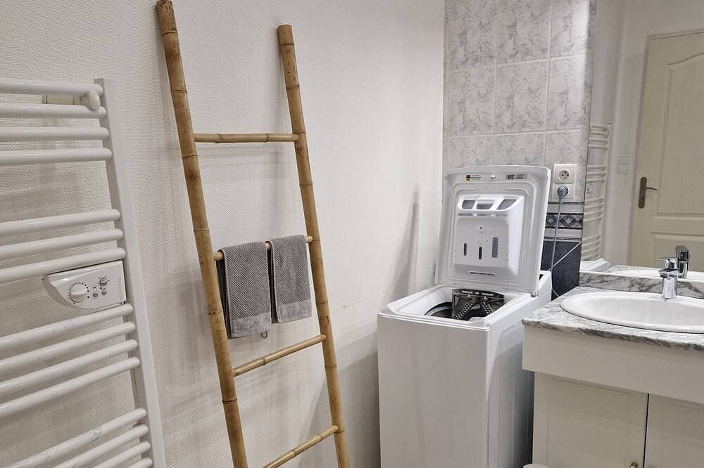 Foto 6 von 14: Bright Balneo apartment near train station 2 bedrooms