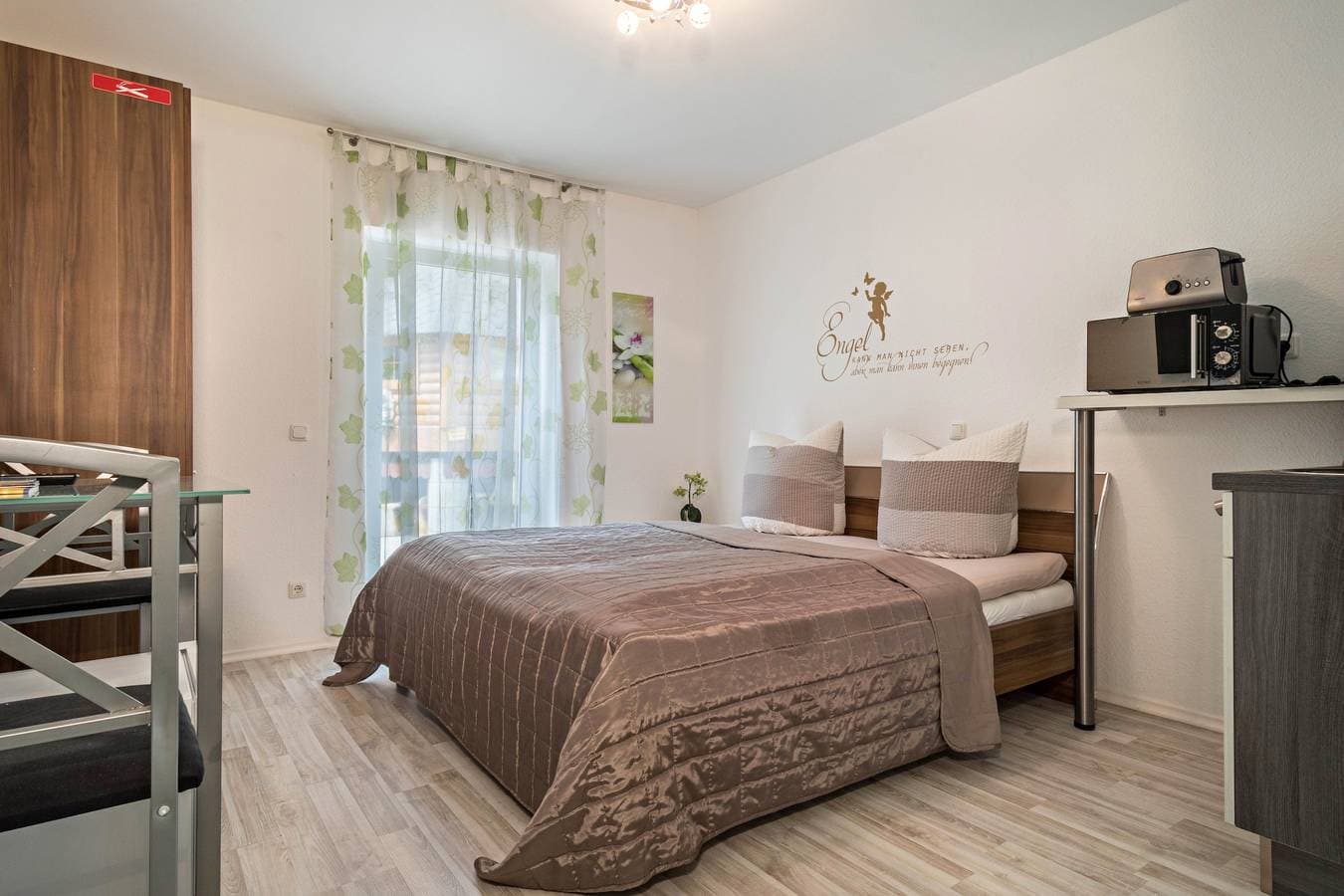 Foto 6 von 21: Ferienwohnung mit Kaffeeküche für zwei Personen in Ufernähe des Bodensees
