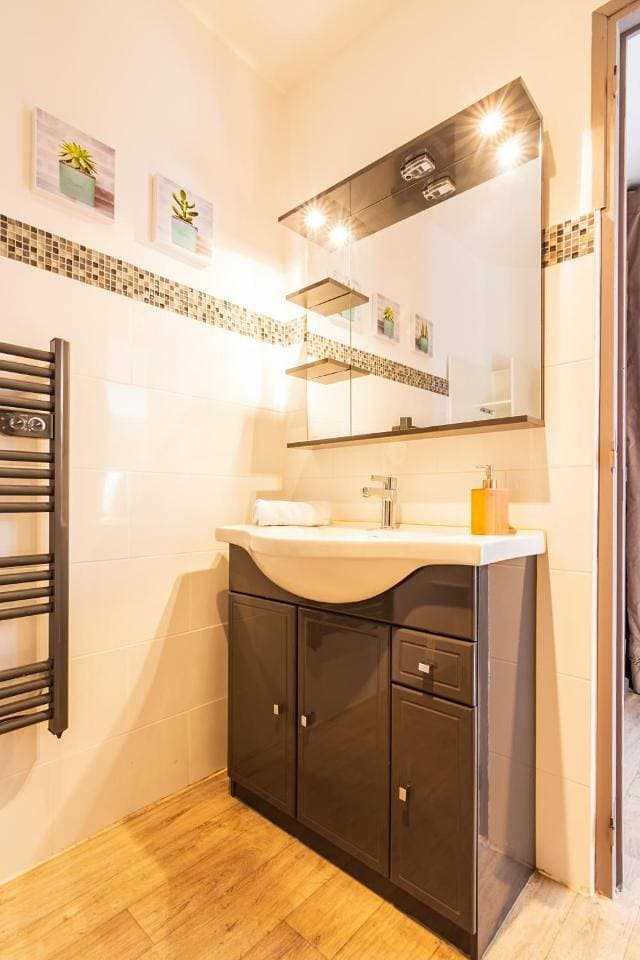 Foto 11 von 14: Appartement de charme, spacieux, Moustiers #5