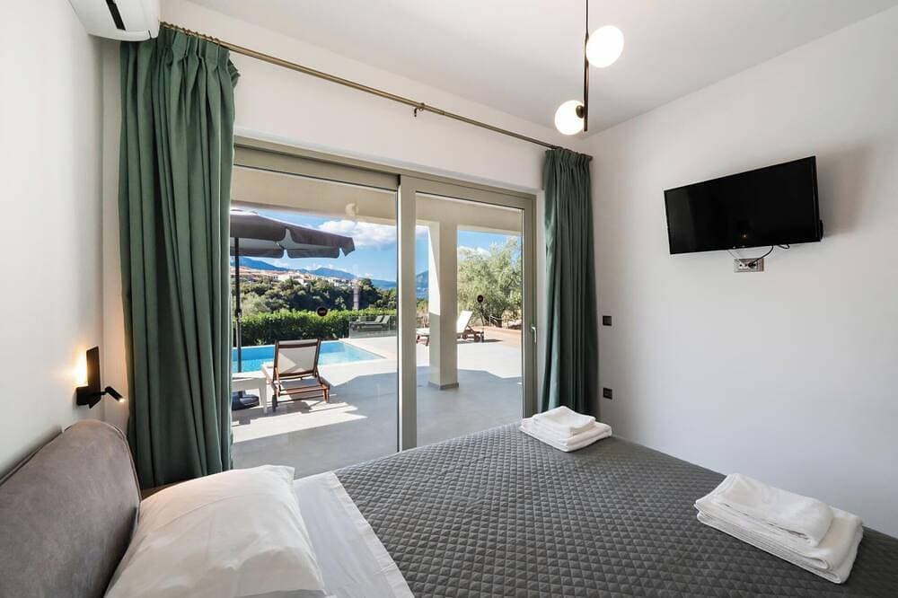 Foto 7 von 30: Tina - Drei Schlafzimmer Villa, Schläft 6