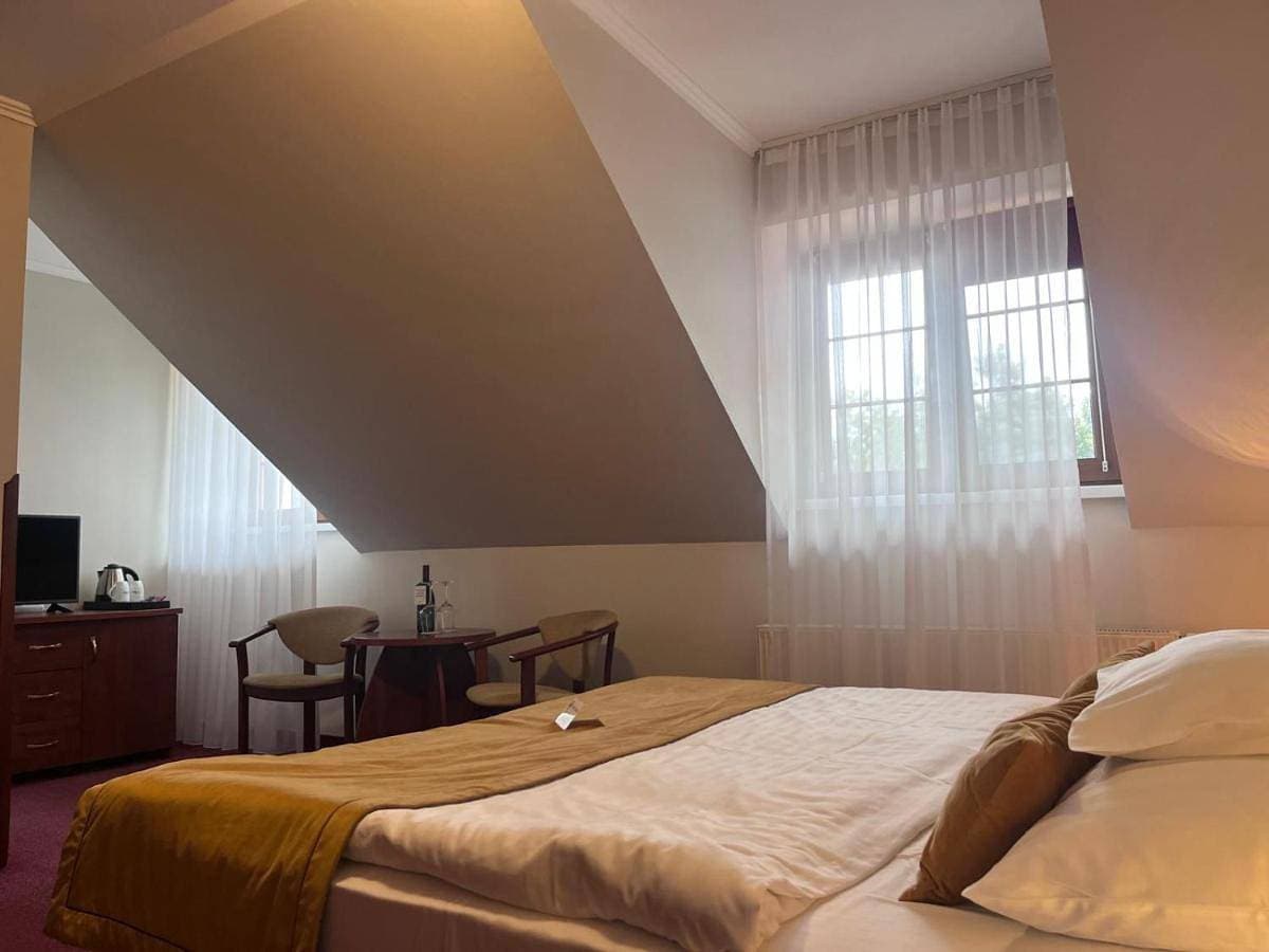 Foto 3 von 9: Double or Twin Room