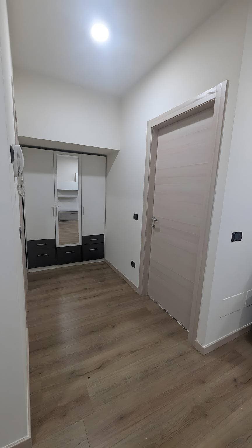 Foto 8 von 10: Ferienwohnung 'Nicla' mit Seeblick, Wi-Fi und Klimaanlage