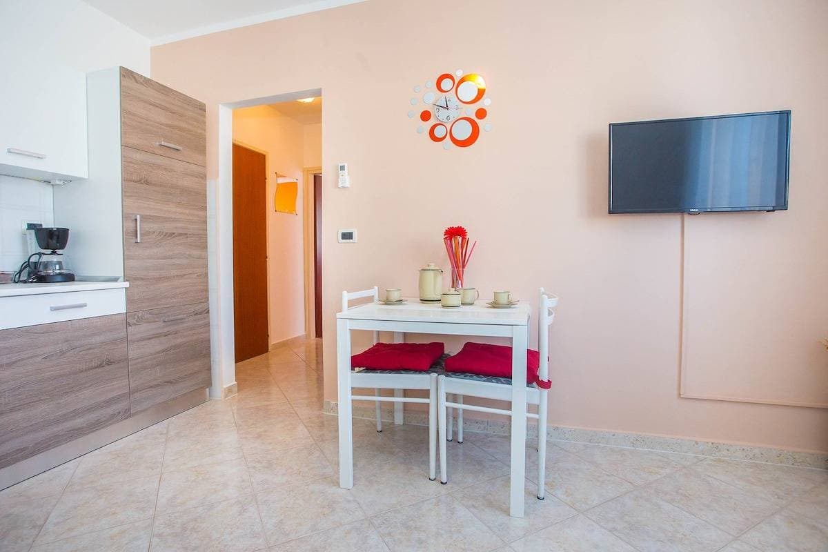 Foto 4 von 16: Beakovic Apartment mit privatem Garten