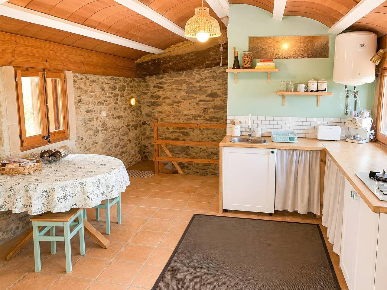 Foto 5 von 13: Les Golfes · Ländliches Loft mit Talblick