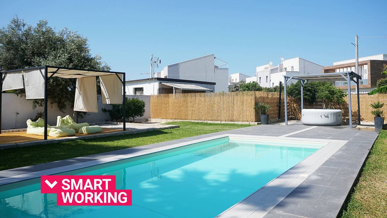 Foto 5 von 21: Dependance in Villa con piscina - Ibr