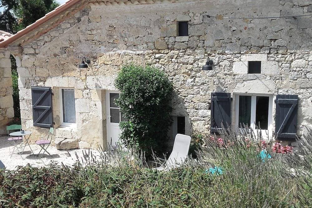 Ferienhaus auf dem Land mit privater Terrasse, Garten und WLAN 1