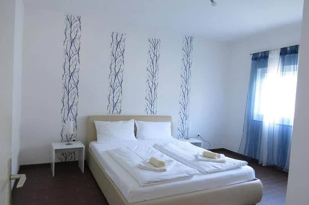 Foto 3 von 30: Residenz Beni 5 mit großem beheizten Pool