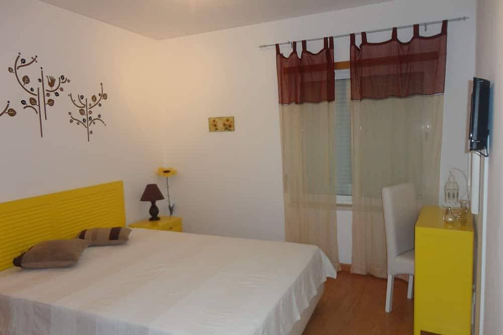 Foto 3 von 23: Wohnung neben dem Strand in Wohnanlage mit Innen- und Außenpool