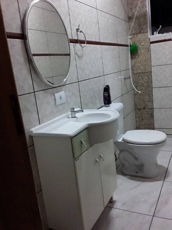 Foto 3 von 23: Haus mit Pool in Matinhos, Unterkunft für bis zu 15 Personen. Sehr gemütlich.