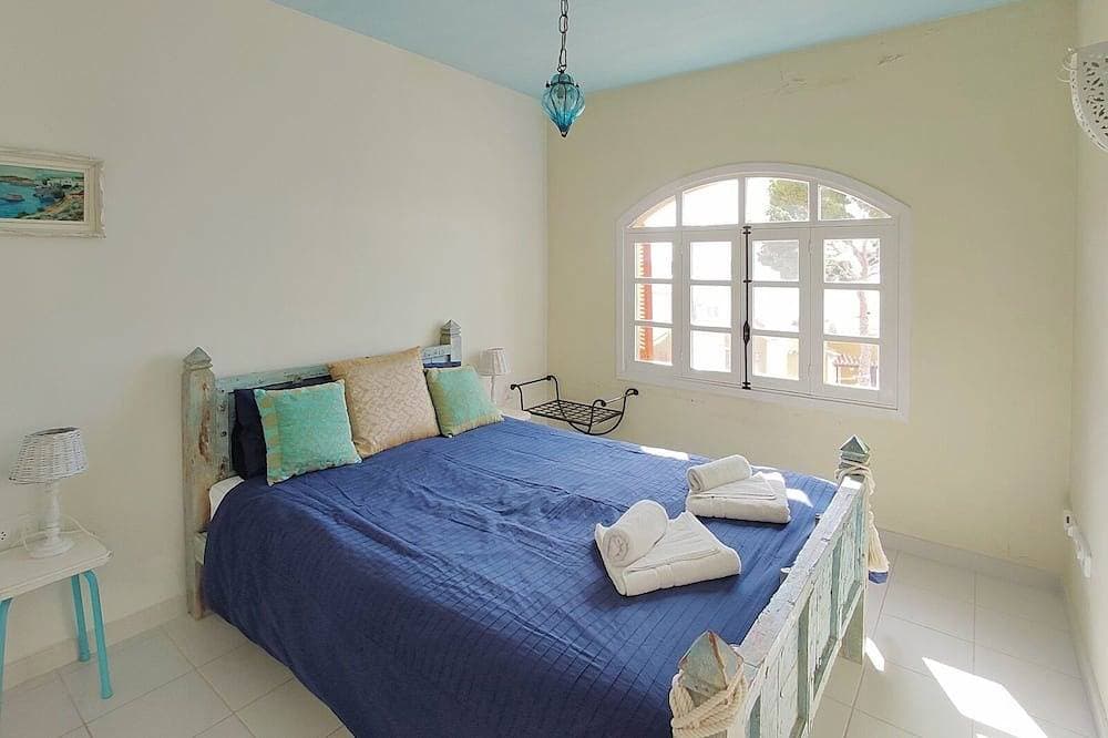 Foto 3 von 30: Ferienwohnung mit Meerblick für 2 Personen in Cala Fornells