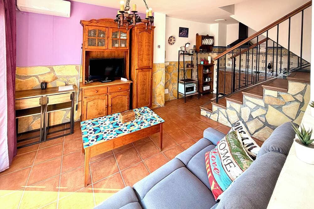 Foto 8 von 30: Geniessen Sie Die Sonne Und Den Herrlichen Blick Von Der Terrasse<br><br>Wohnung Axarquía 1-3