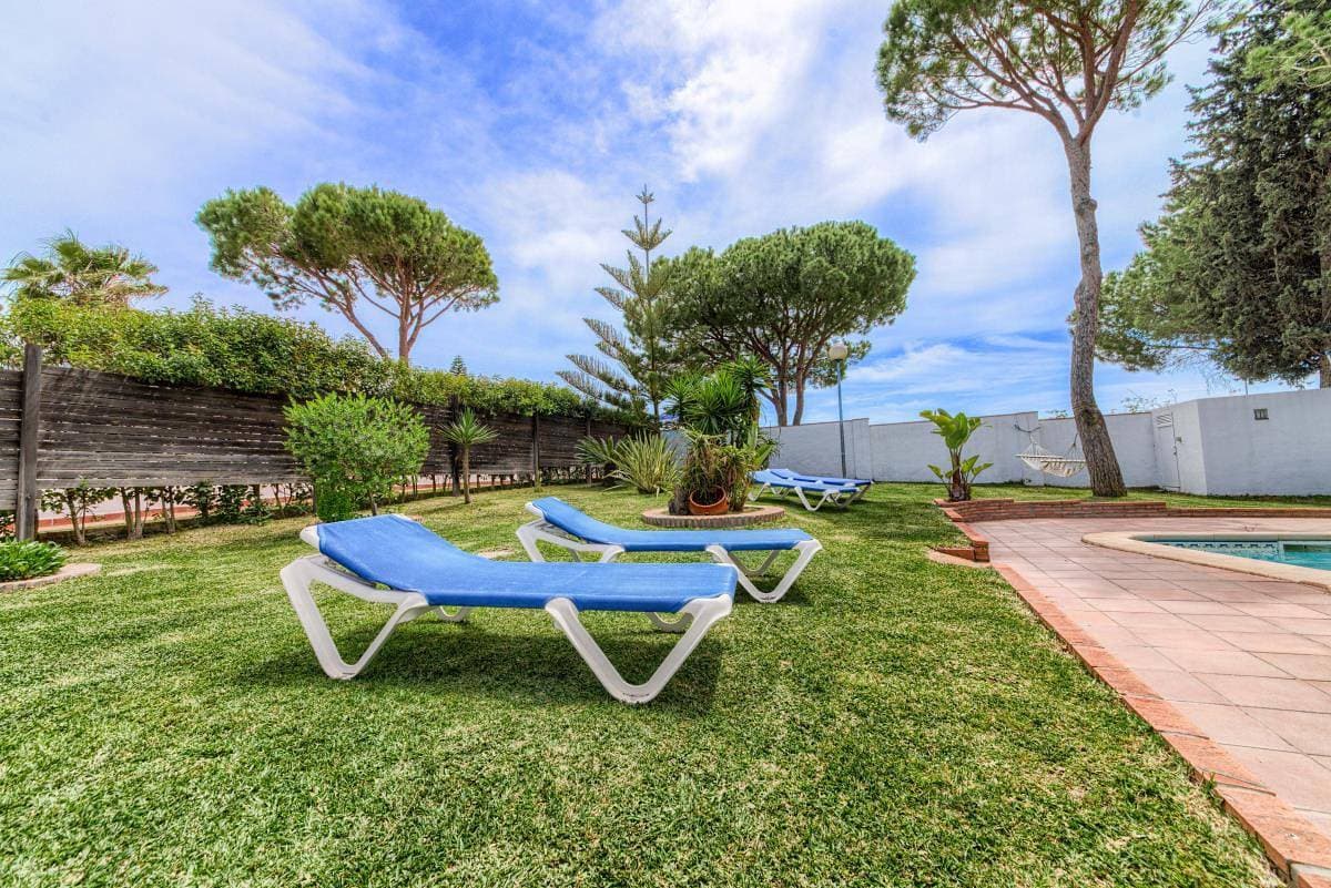 Foto 10 von 18: Casa Los Pinos Torre Atalaya - Andalusisches Cortijo mit viel Komfort und eingezäuntem Pool