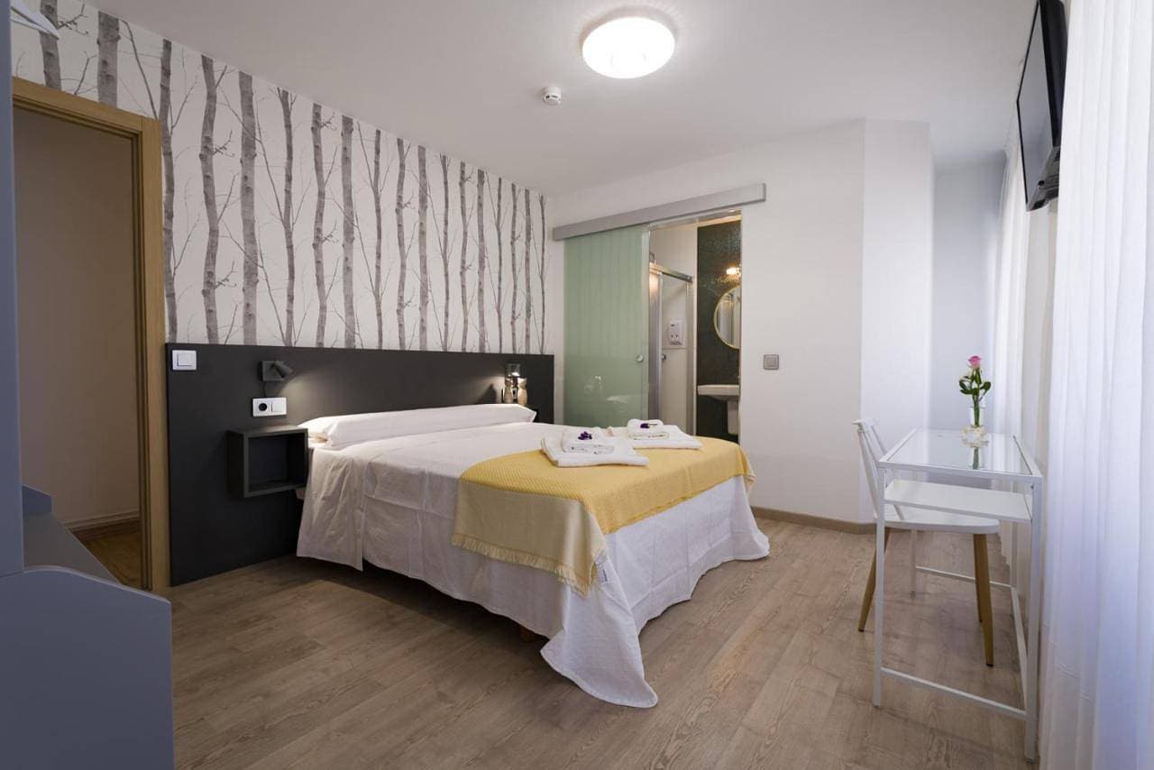 Foto 6 von 10: Large Double Room