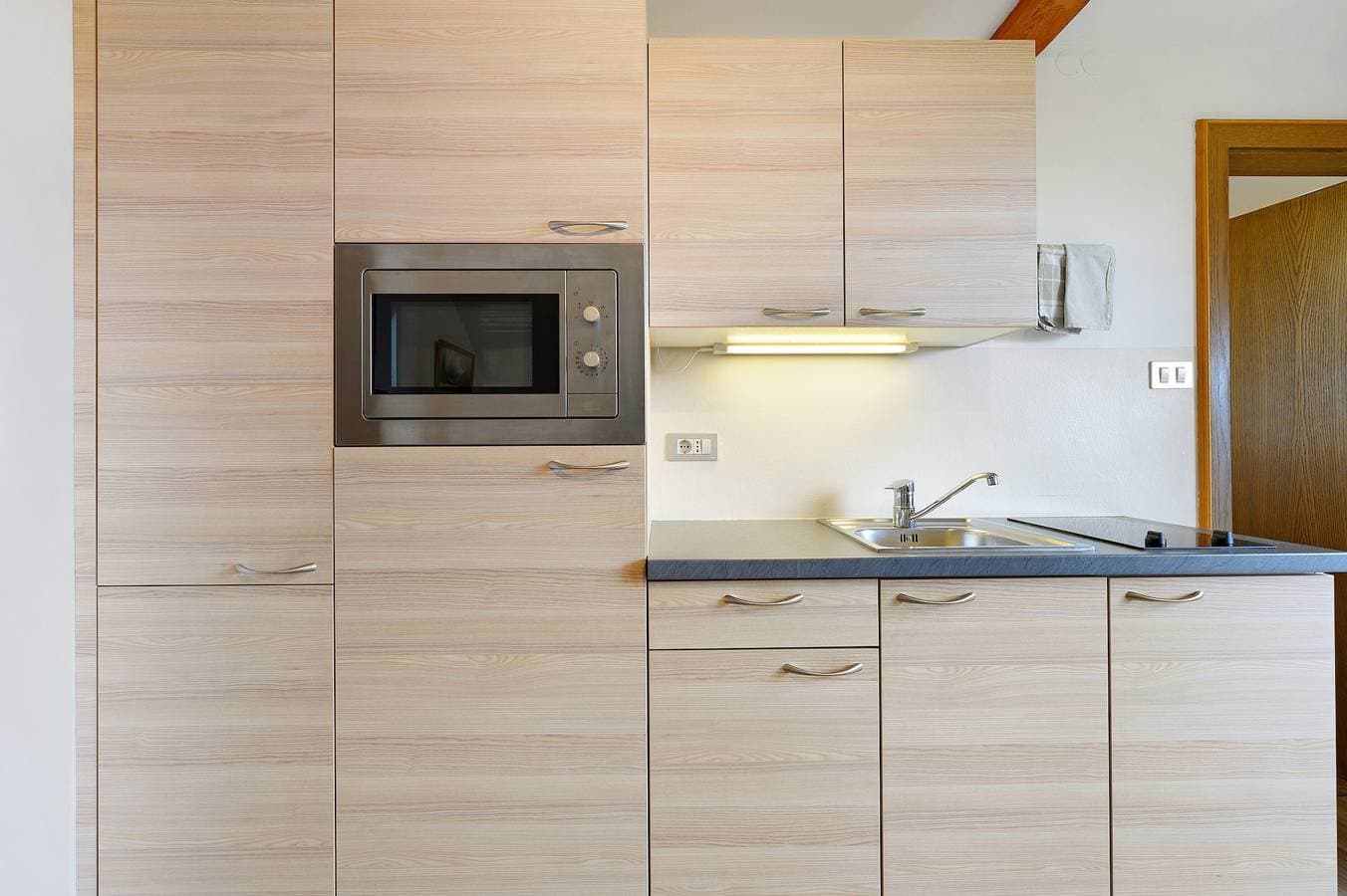 Foto 9 von 44: Ferienwohnung 'Harmony Apt 2' mit Bergblick, Gemeinschaftsgarten und WLAN