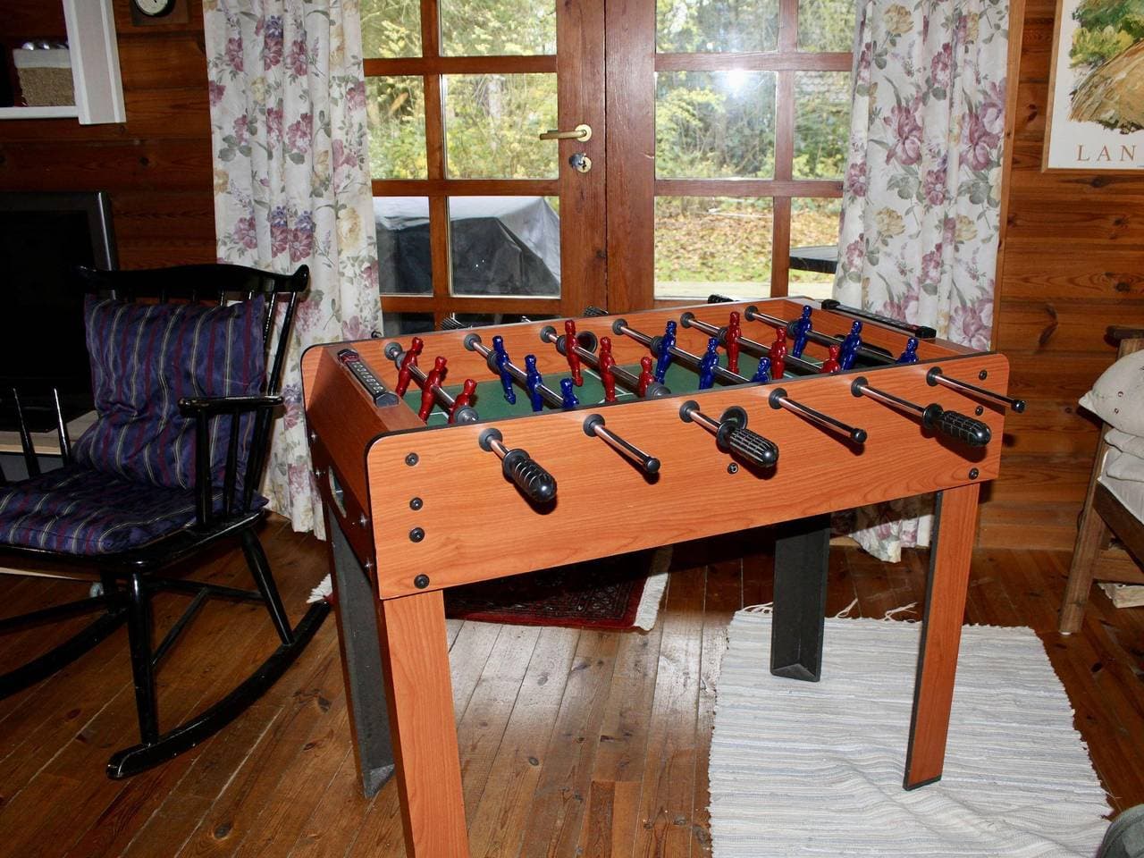 Foto 10 von 23: Ferienhaus auf Naturgrundstück mit Ofen, Tischfußball und zwei Terrassen