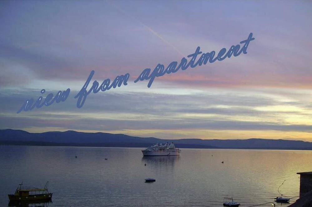 Foto 12 von 28: The apartment is located on the first floor of our house, 50 meters from the sea