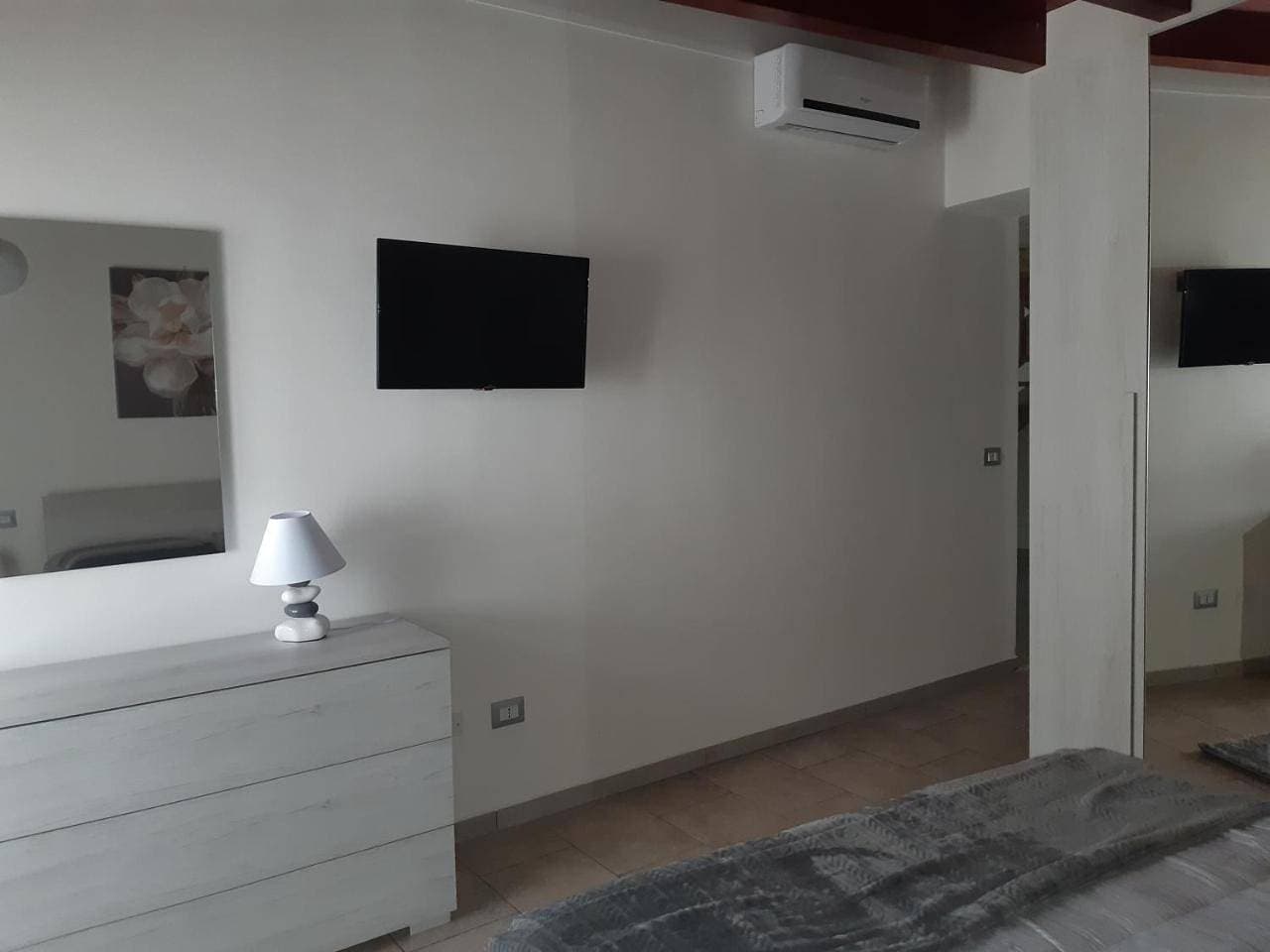 Foto 6 von 12: Double Room with Private Bathroom