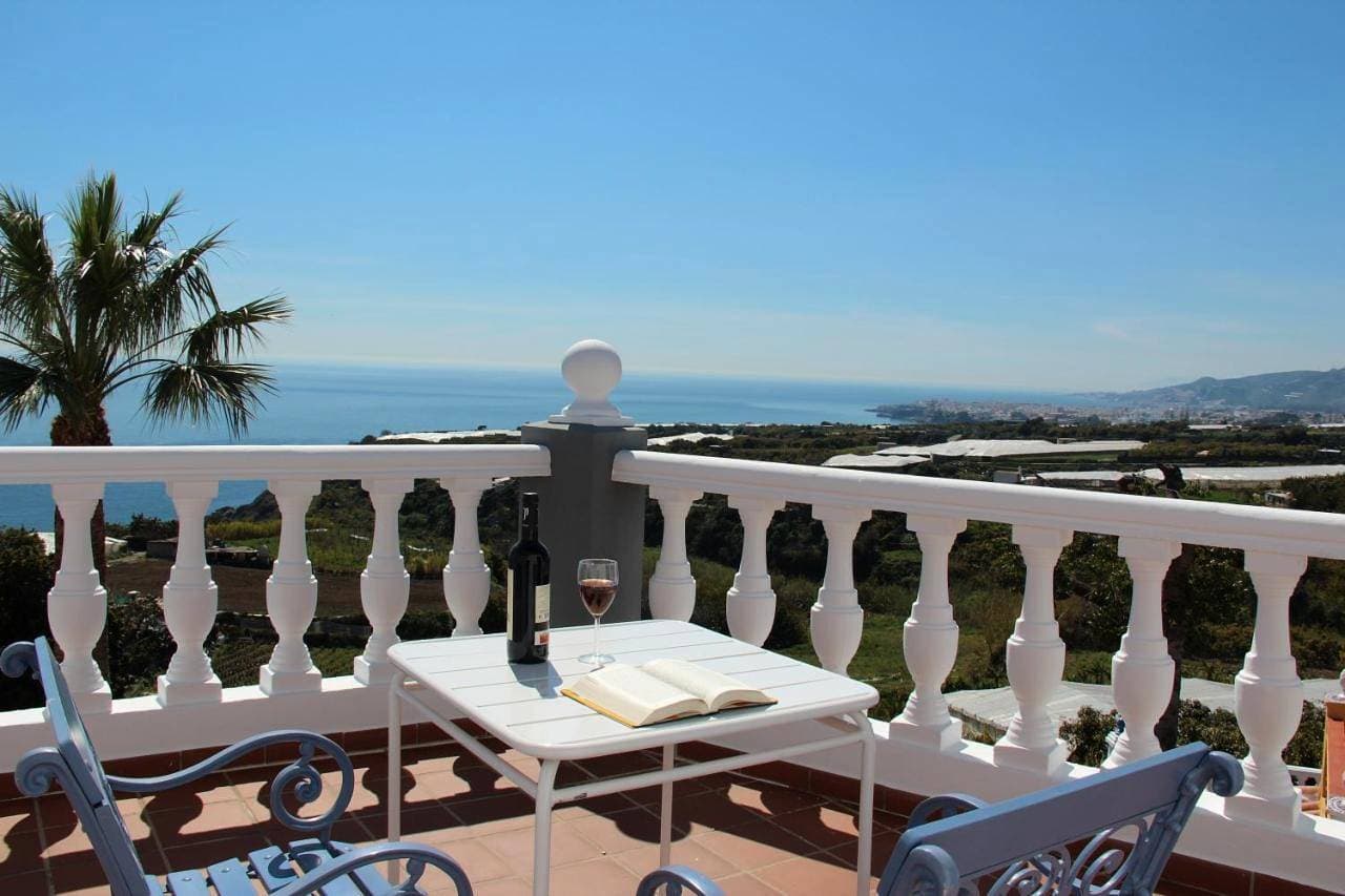 Foto 4 von 17: Studio Apartment with Sea View