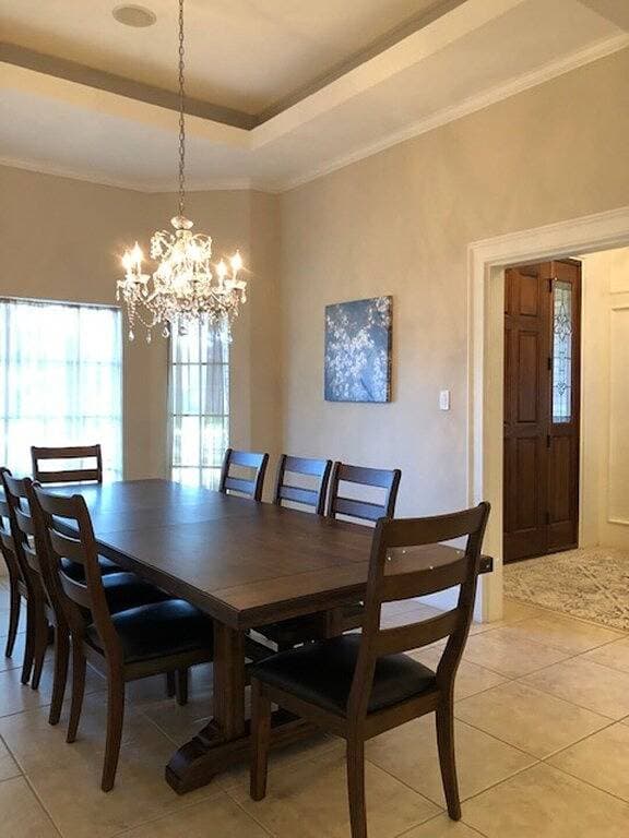 Foto 4 von 31: Privatoase in bester McAllen Lage mit gesichertem Parkplatz, Pool & beheiztem Whirlpool
