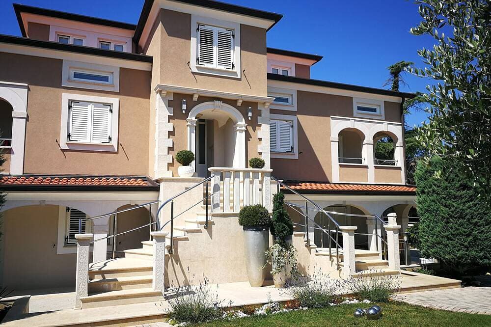 Foto 8 von 30: Cute studio apartment for 2 with pool